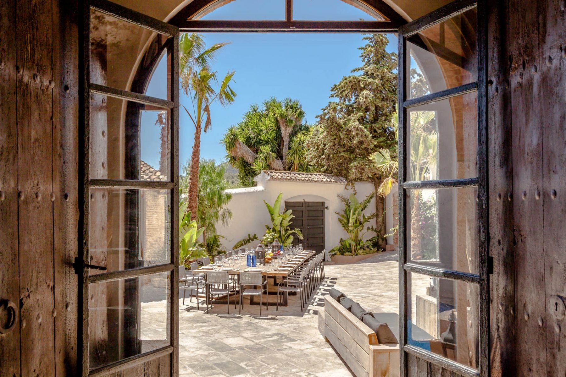 Masia Victoria villa photo.