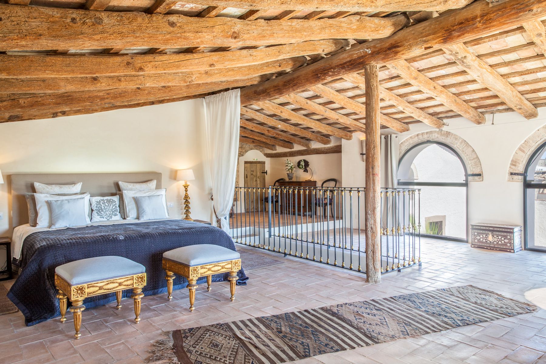 Masia Victoria villa photo.