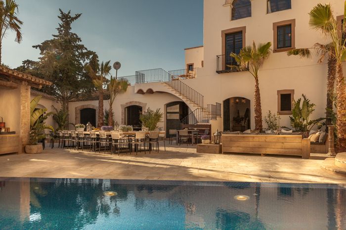 Masia Victoria villa photo.
