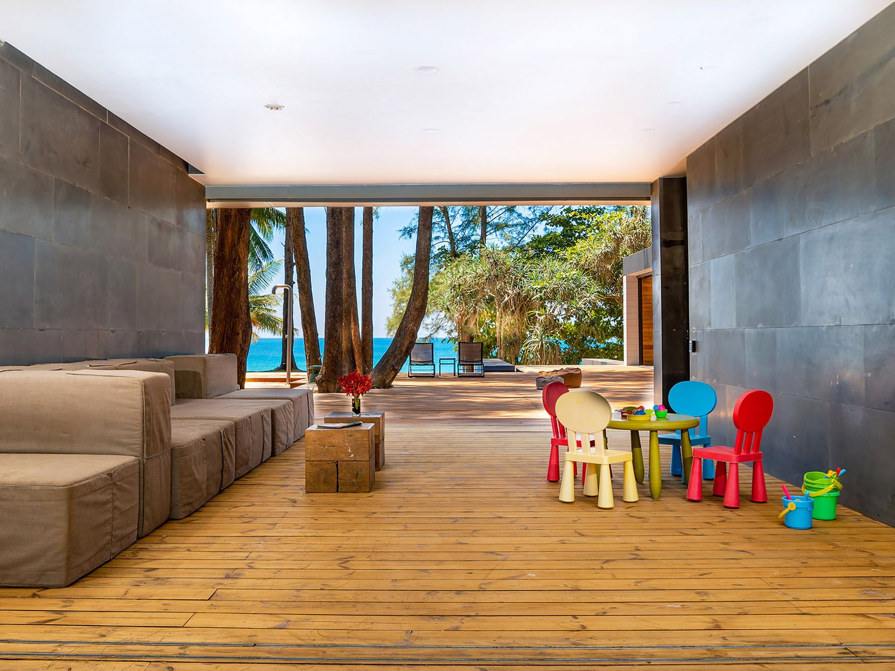 Grand Villa Noi villa photo.