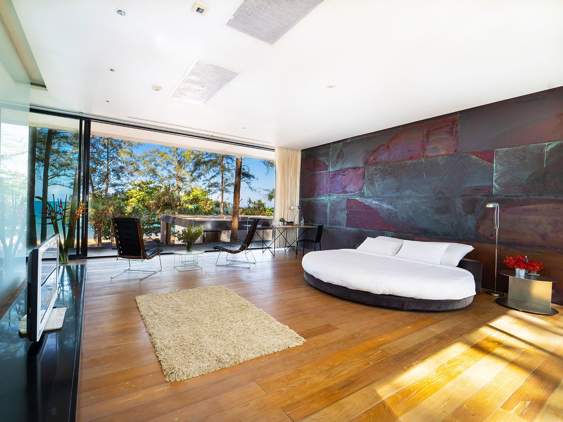 Grand Villa Noi villa photo.