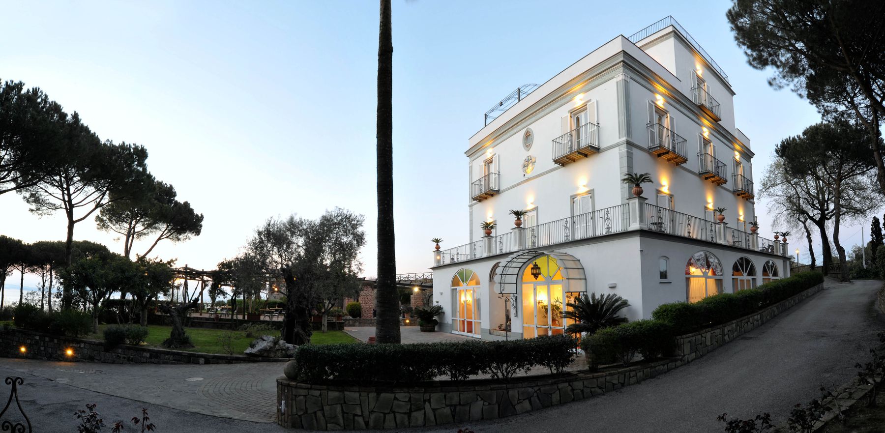 Dodola villa photo.