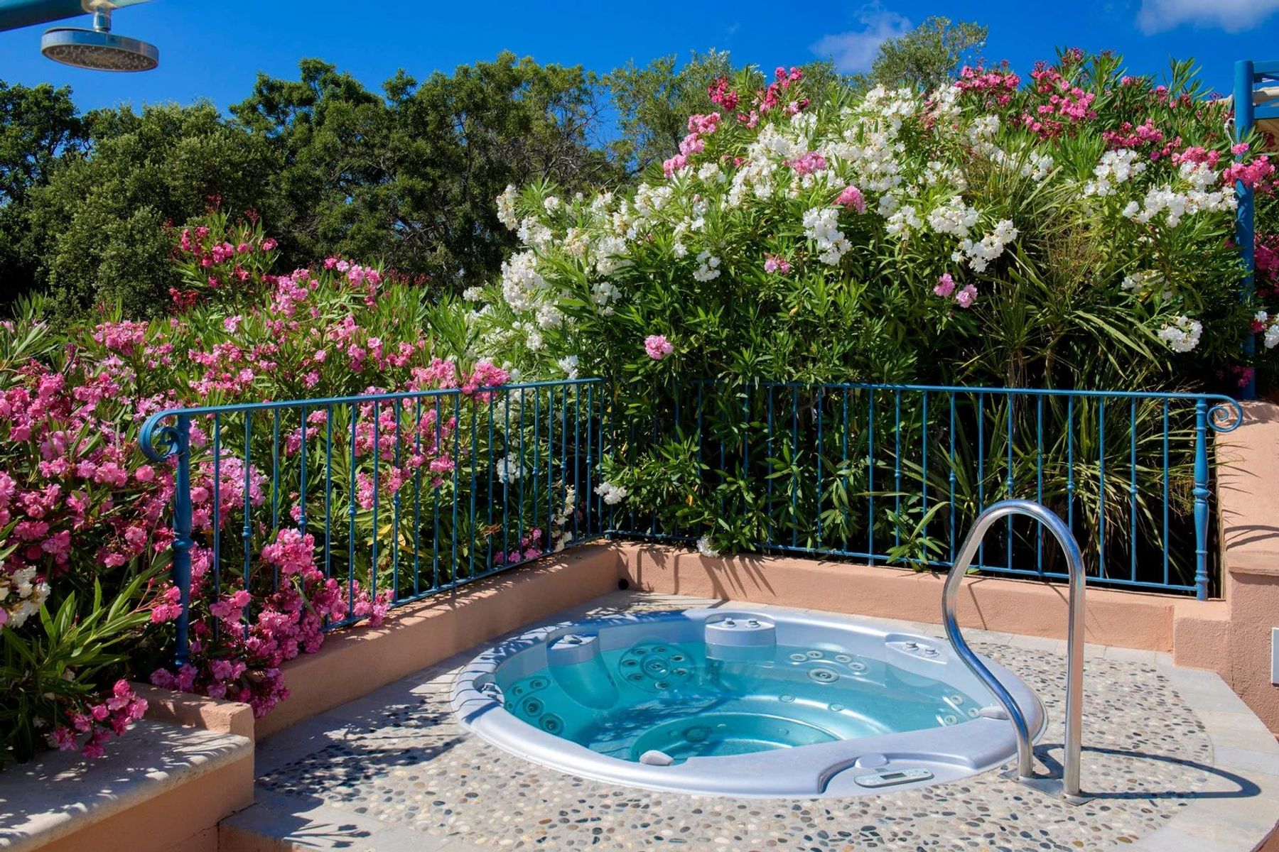 Bastide de la Croix villa photo.
