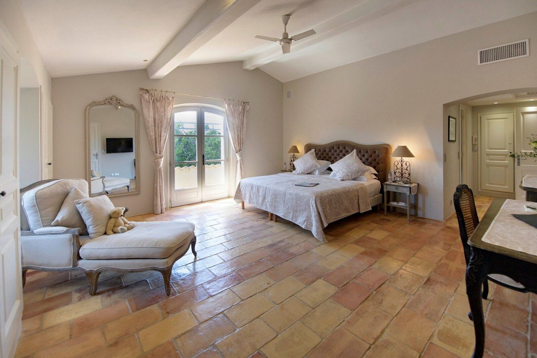 Bastide de la Croix villa photo.