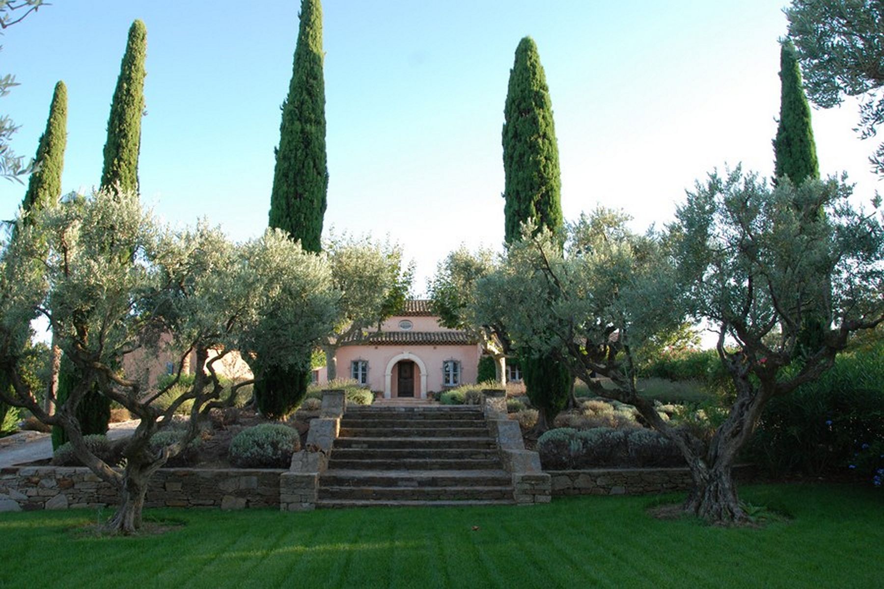 Bastide de la Croix villa photo.