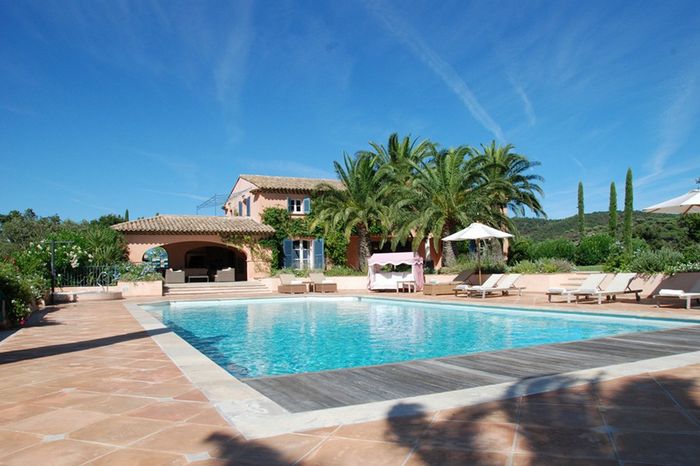 Bastide de la Croix villa photo.