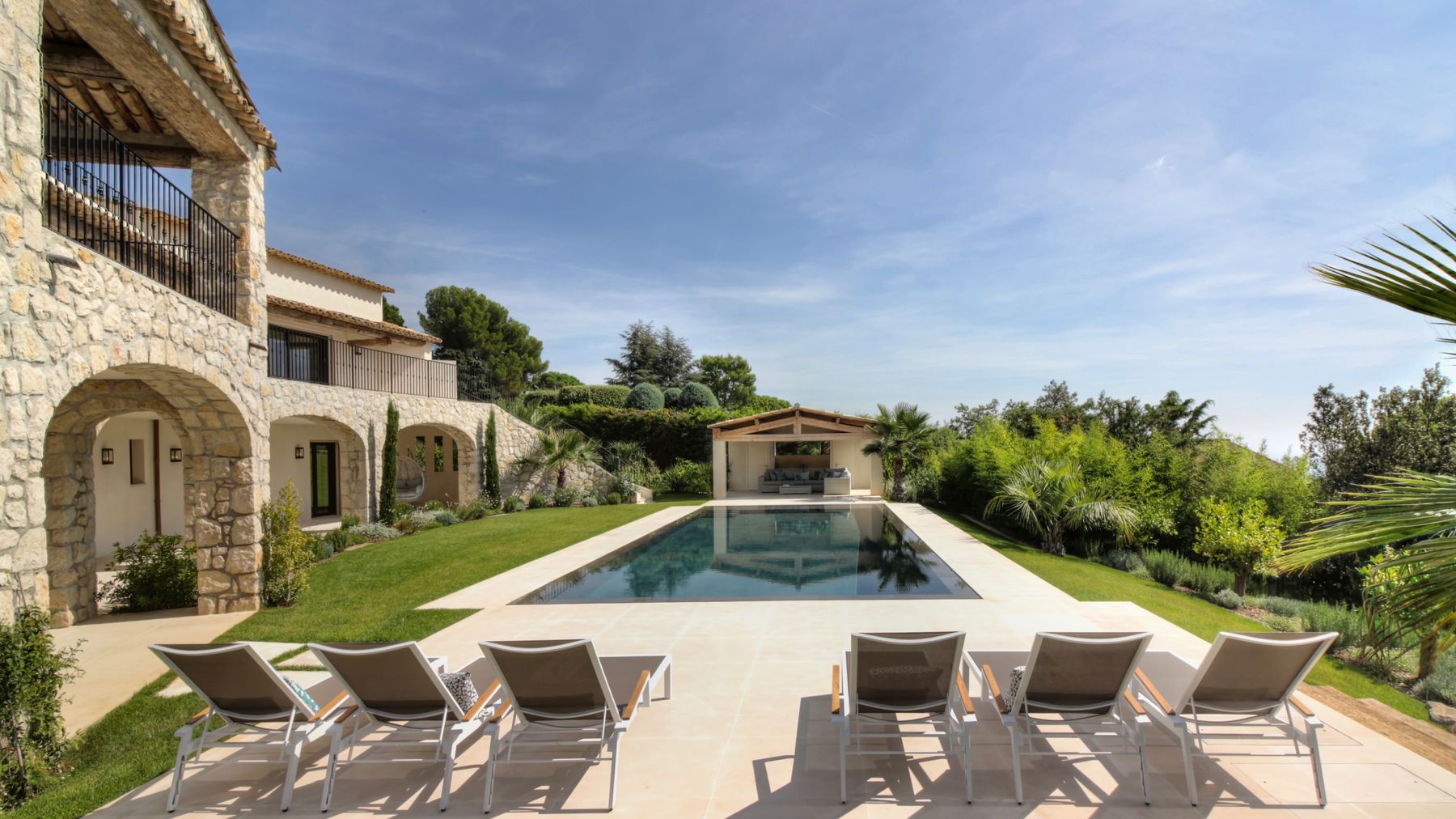Villa de Vence villa photo.