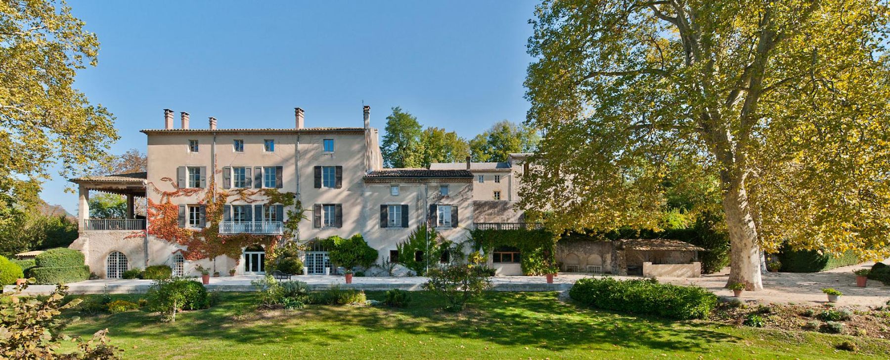 Domaine de la Drome villa photo.