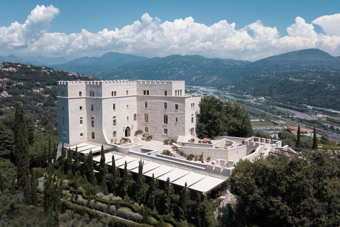 Chateau des Templiers villa photo.