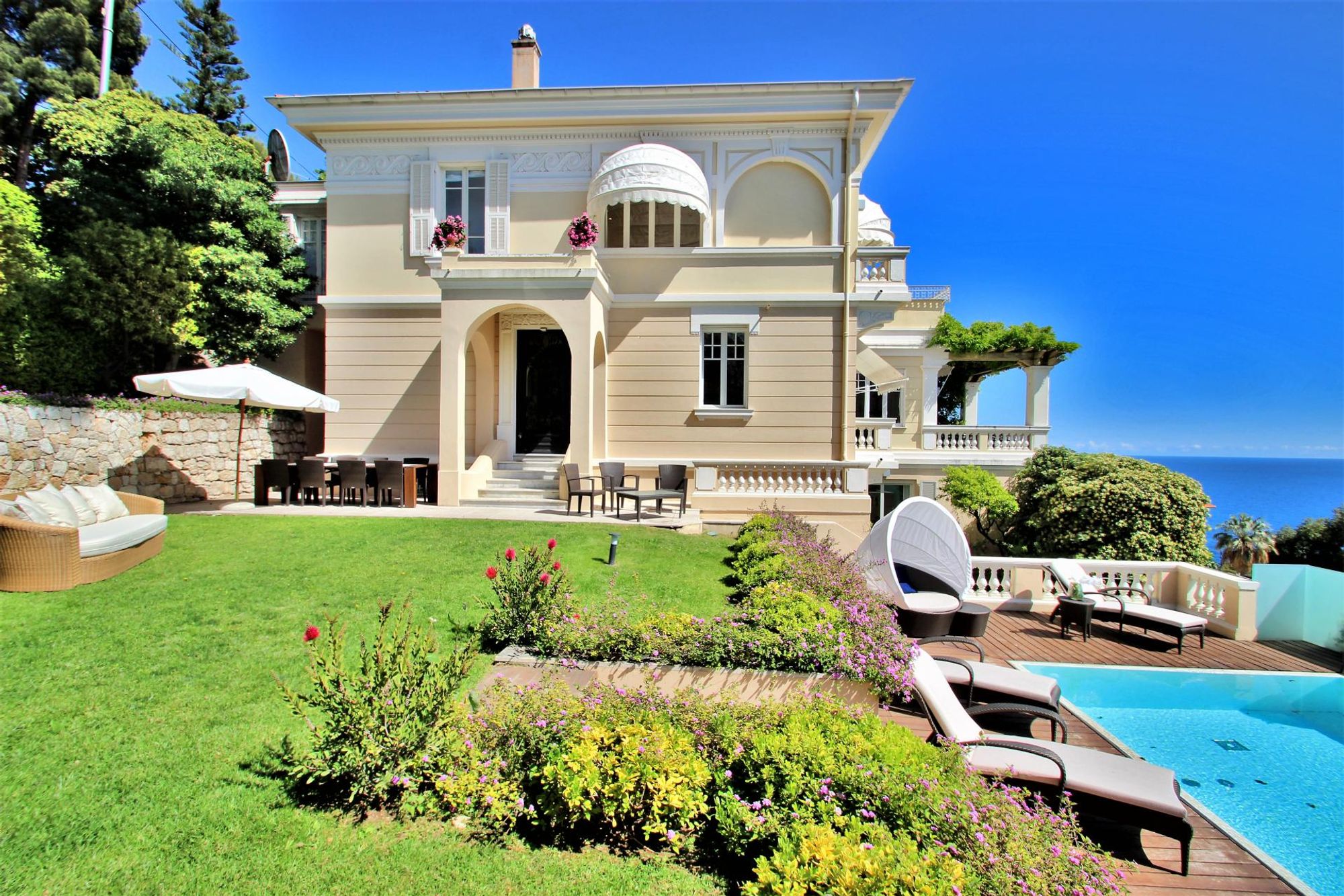 Villa Malla photo