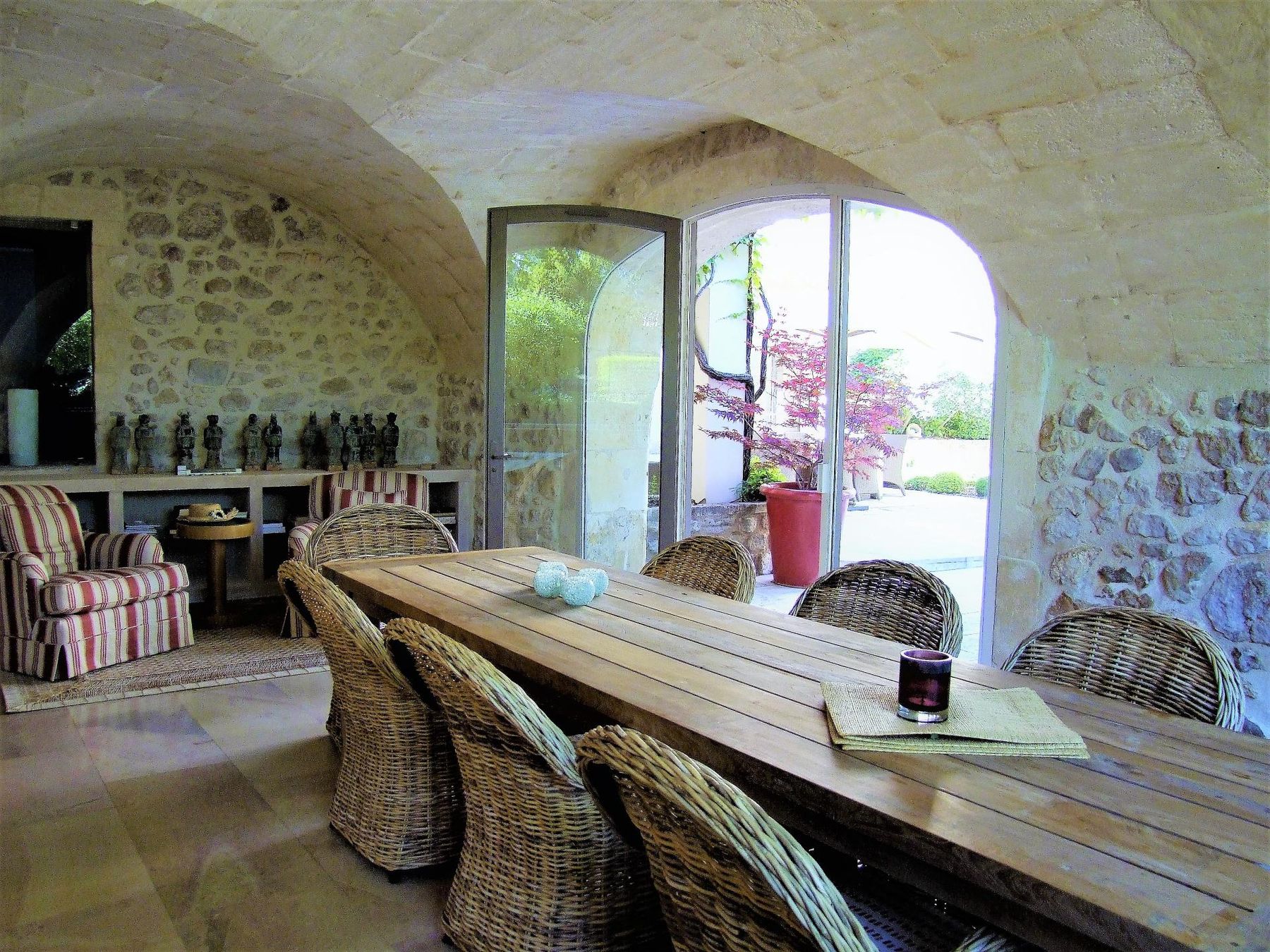 La Demeure des Seigneurs villa photo.