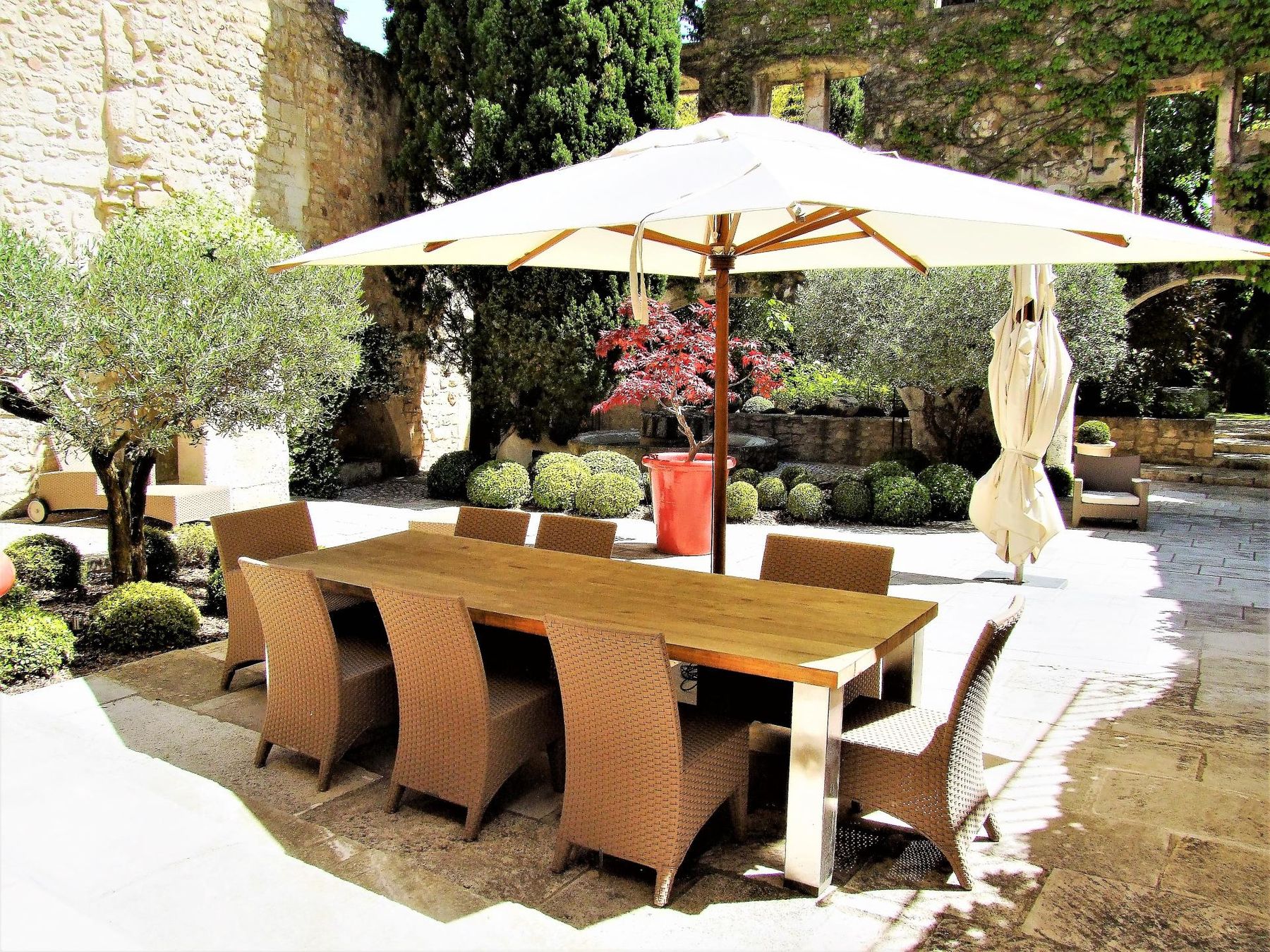La Demeure des Seigneurs villa photo.