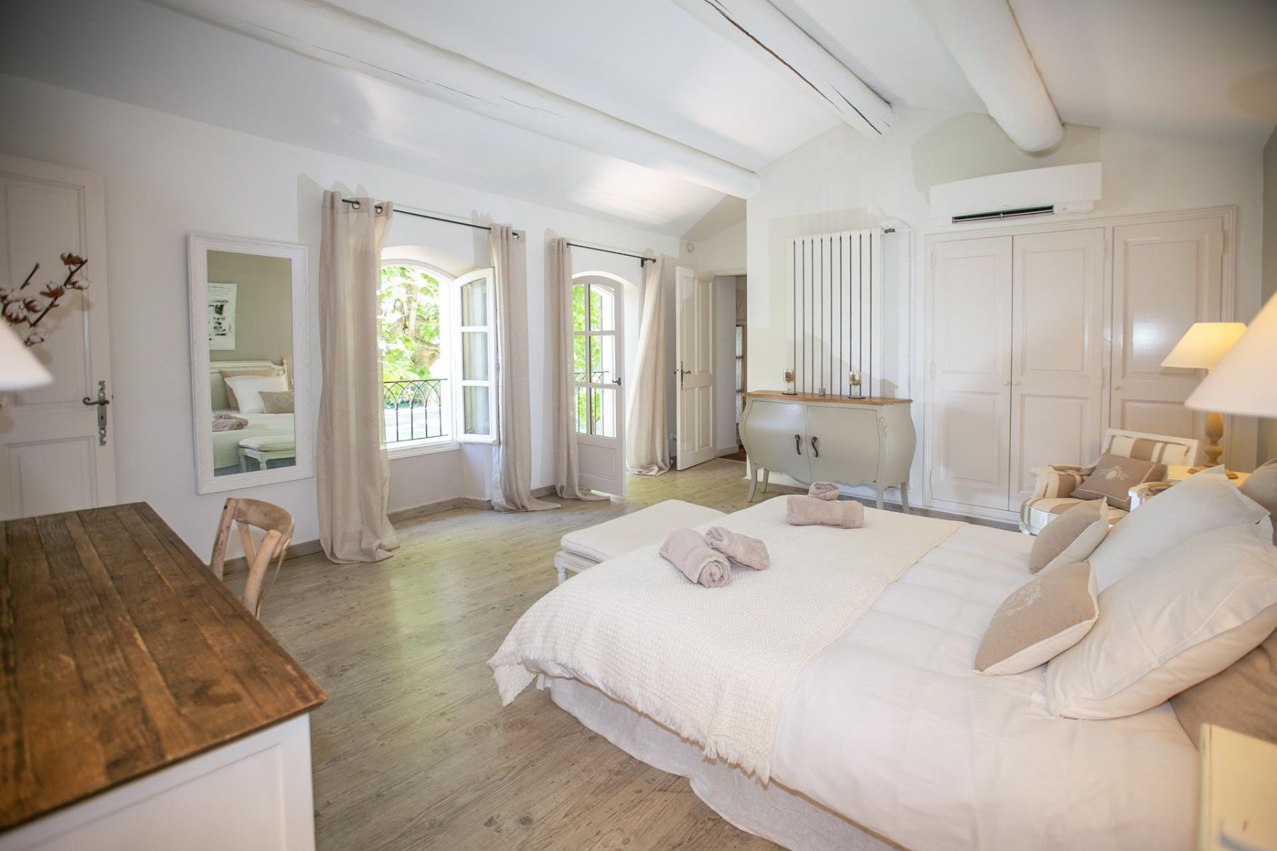 Mas du Soleil villa photo.