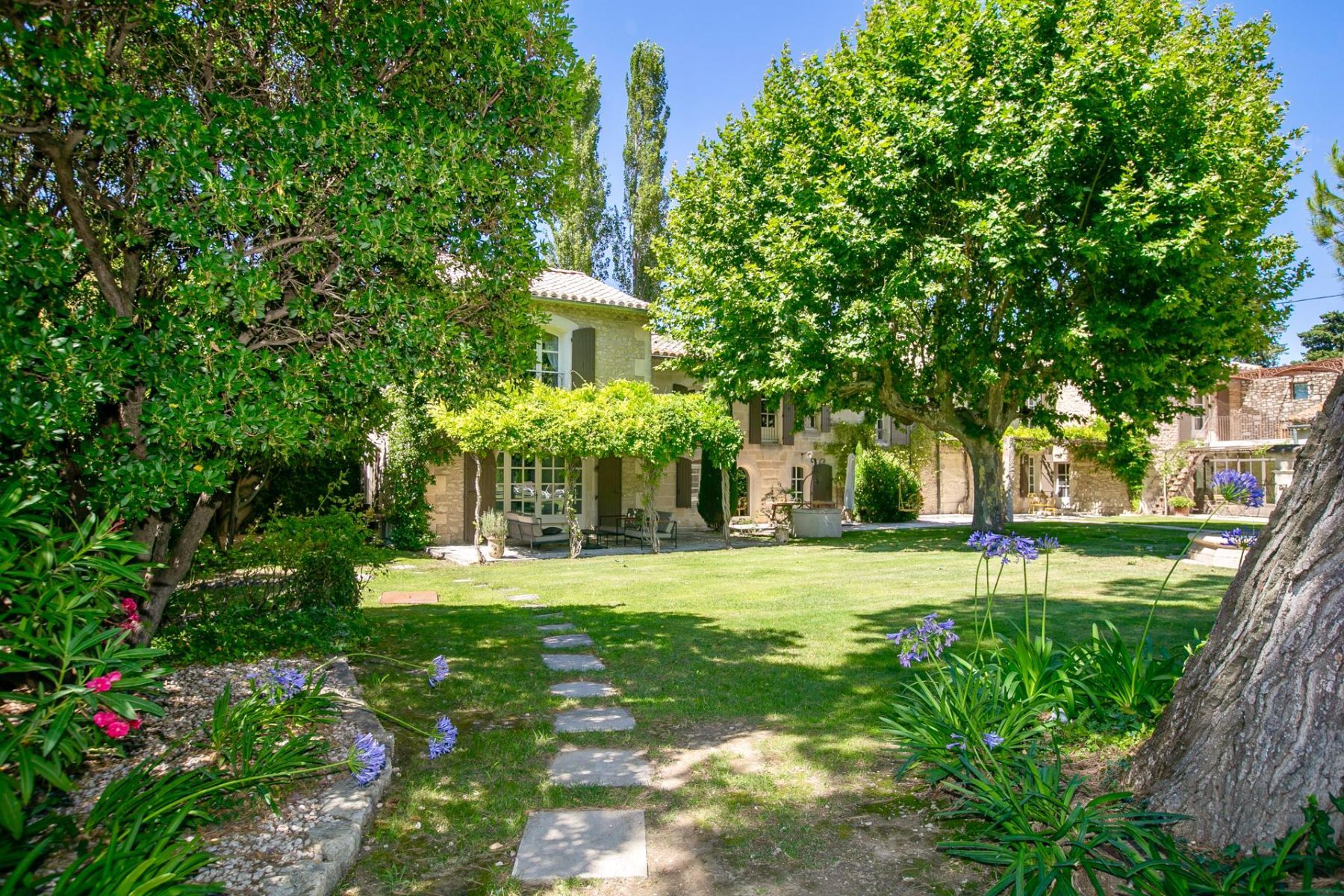 Mas du Soleil villa photo.