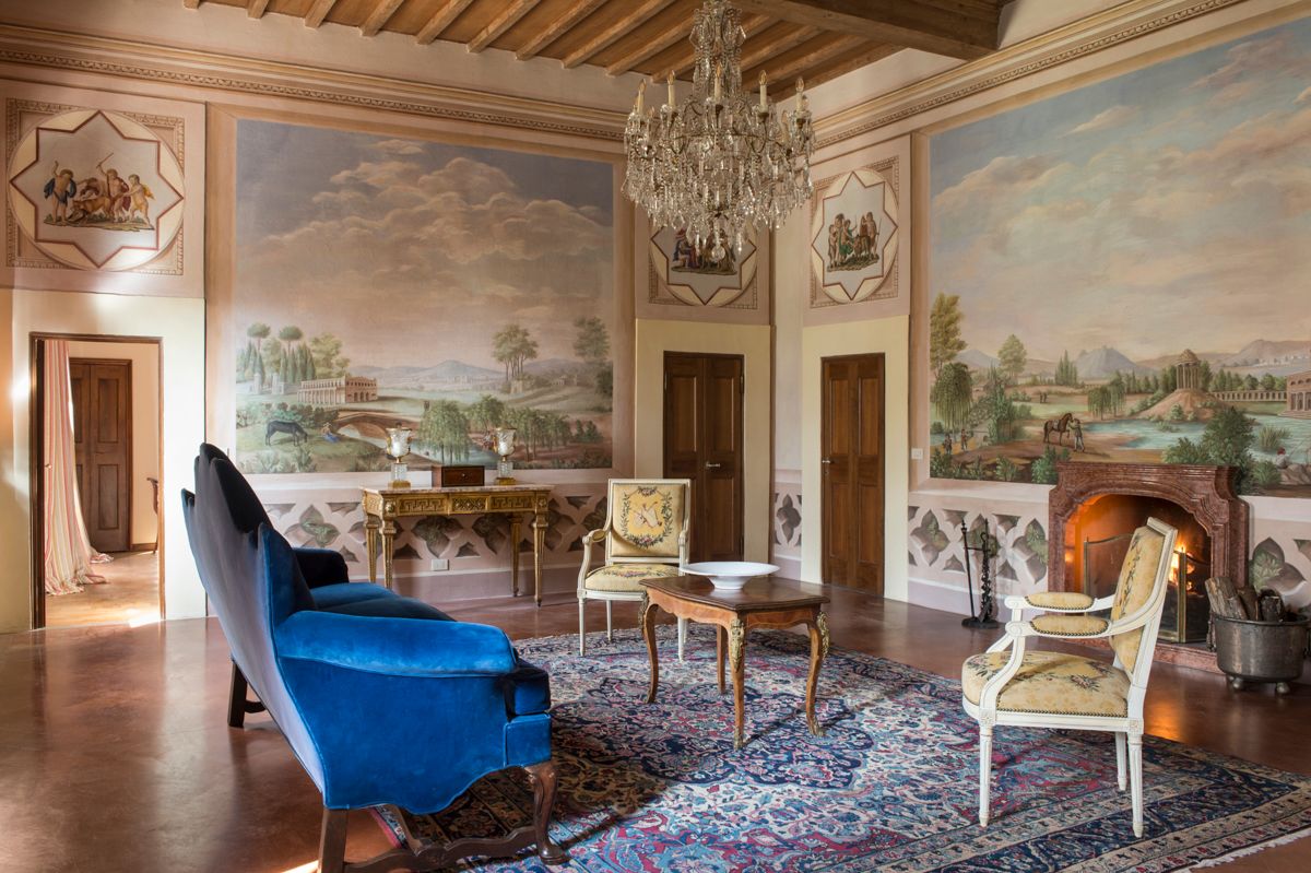 Isimora villa photo.