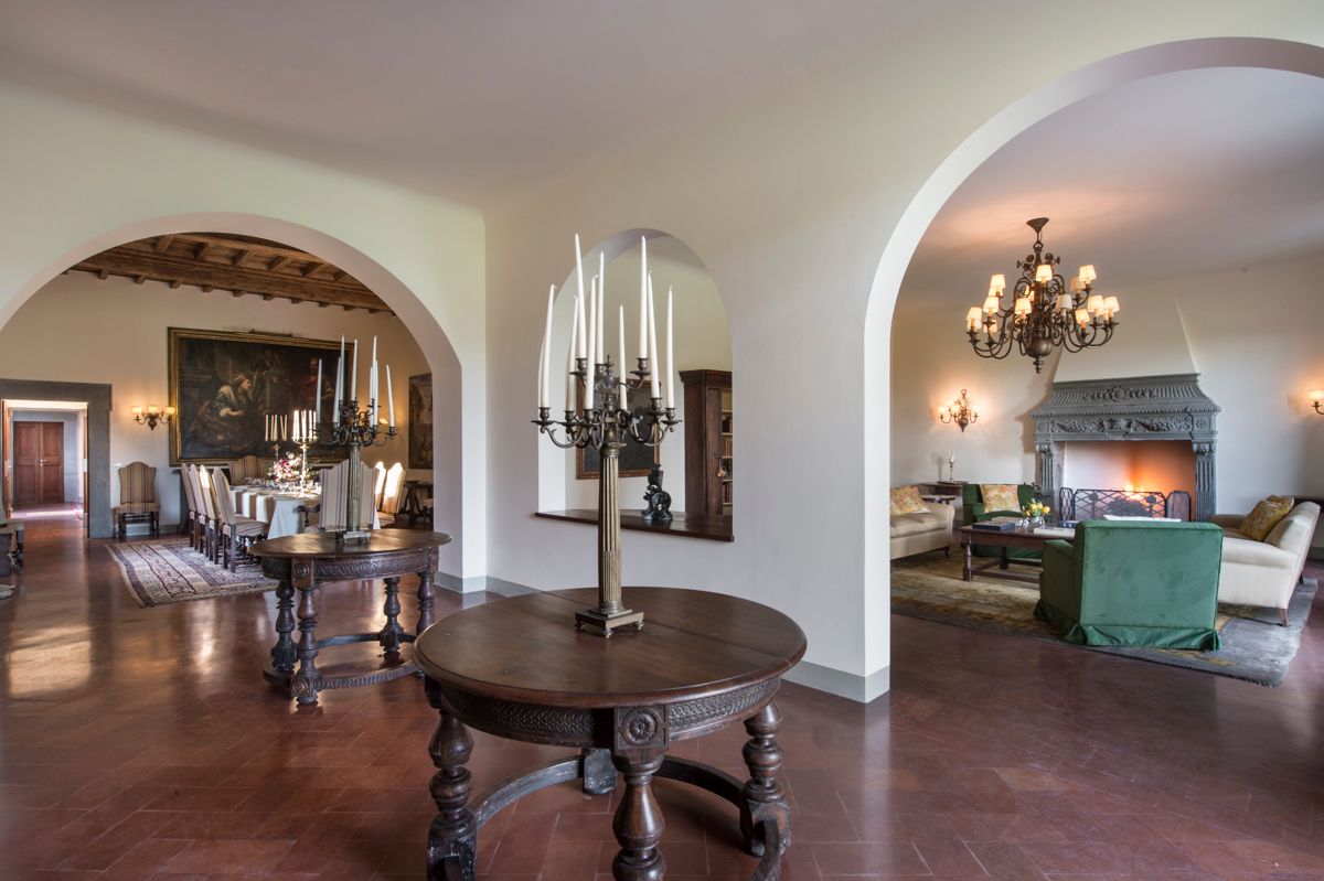 Isimora villa photo.