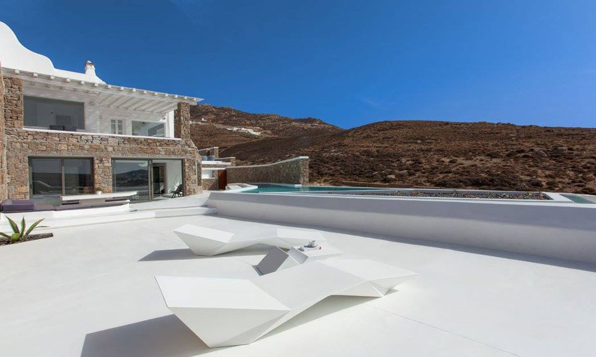 White Haven villa photo.