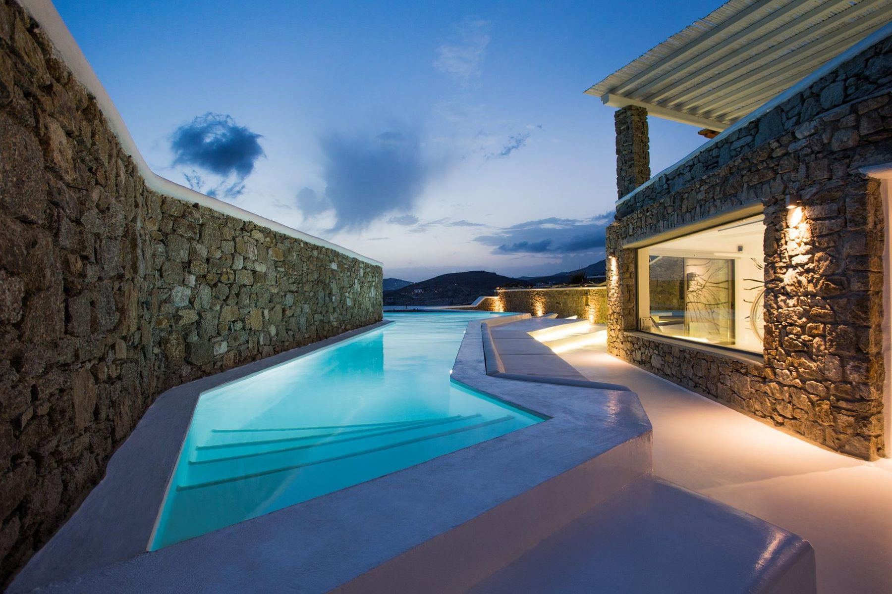 White Haven villa photo.