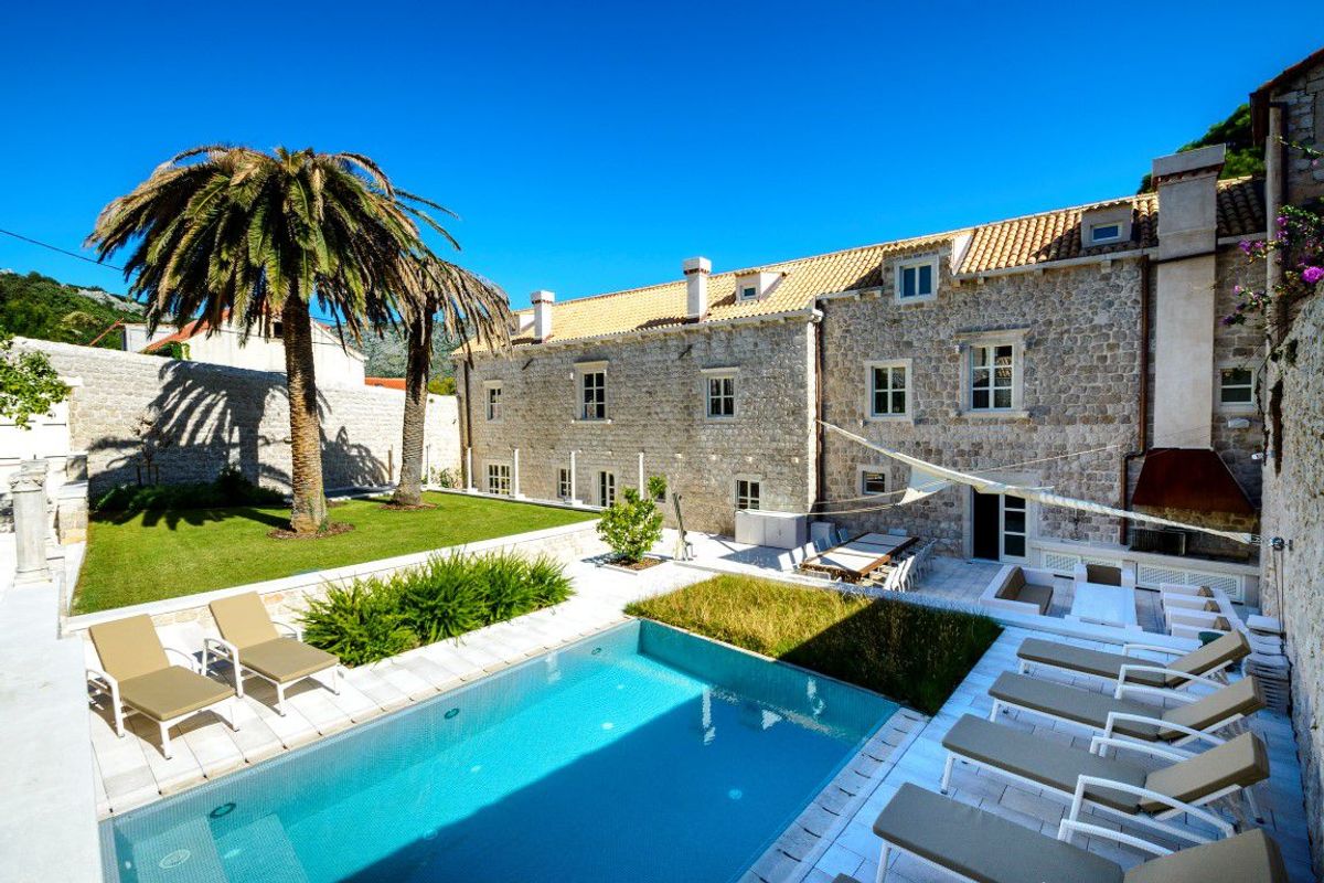 Villa Zaton villa photo.