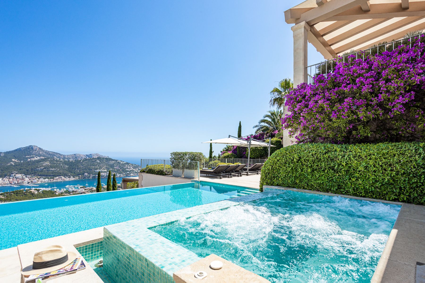 Finca Finesse villa photo.