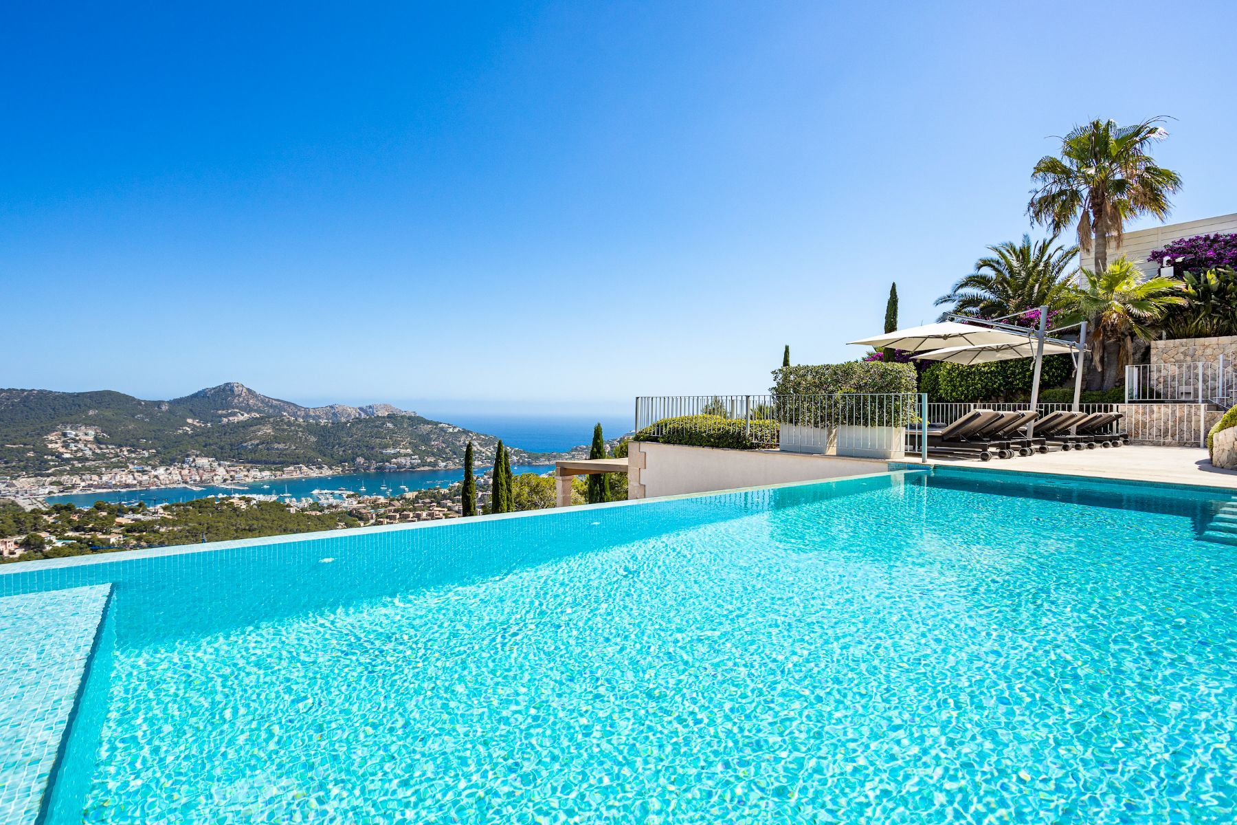Finca Finesse villa photo.