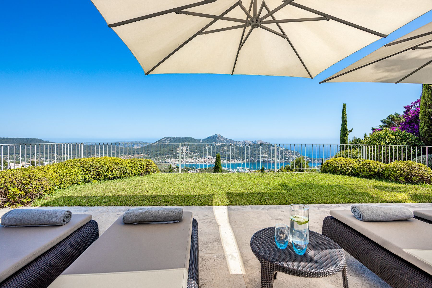 Finca Finesse villa photo.