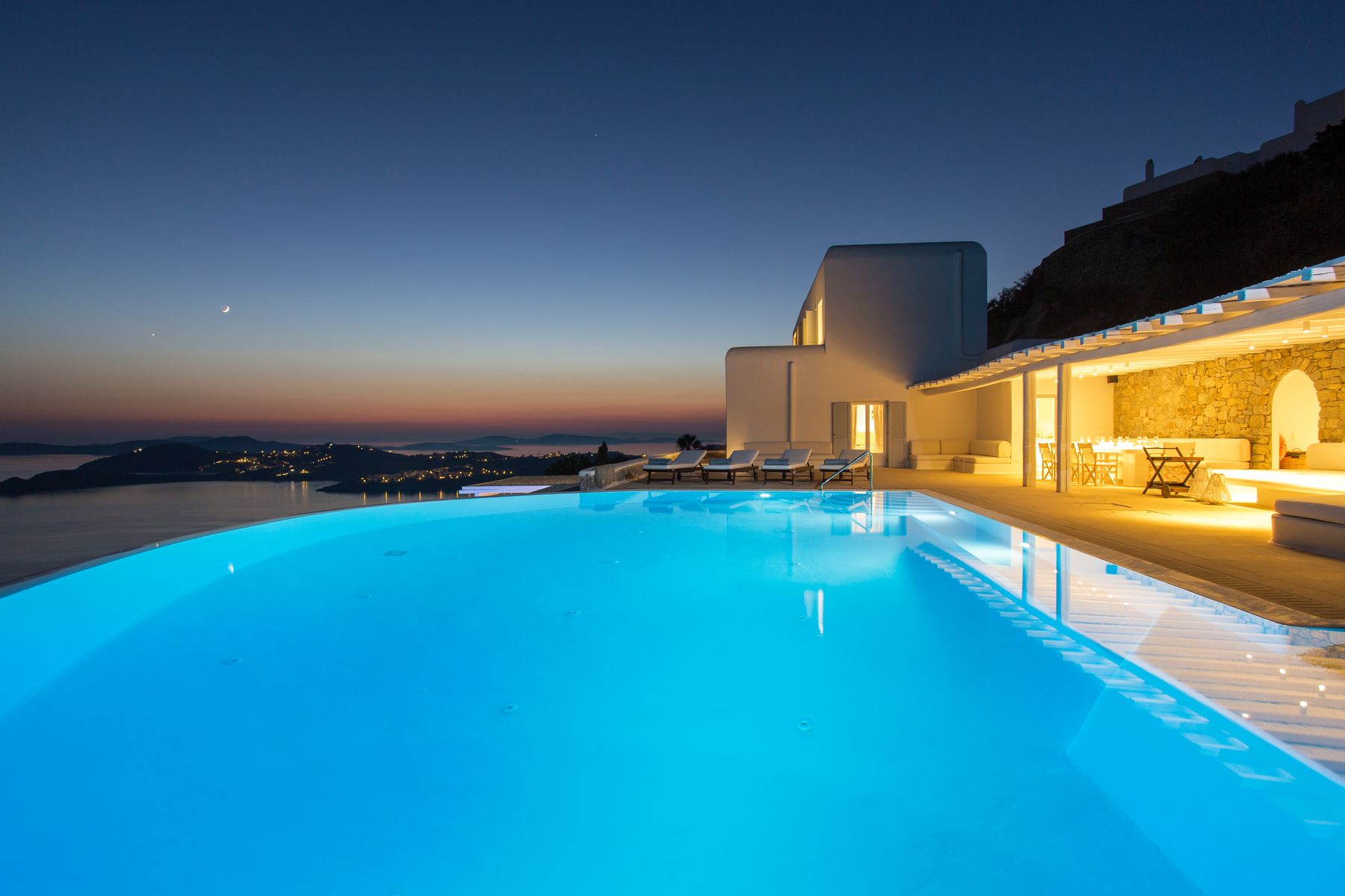 Carmina villa photo.