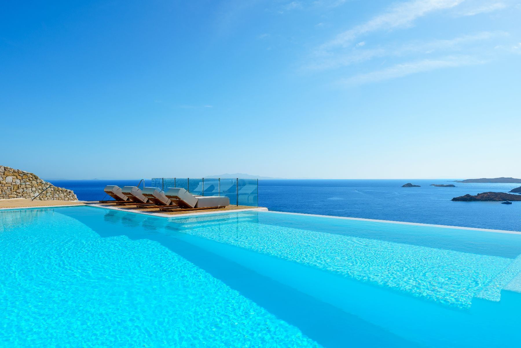 Horatia villa photo.