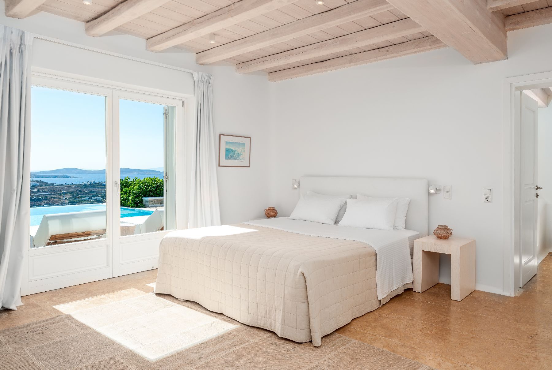 Horatia villa photo.