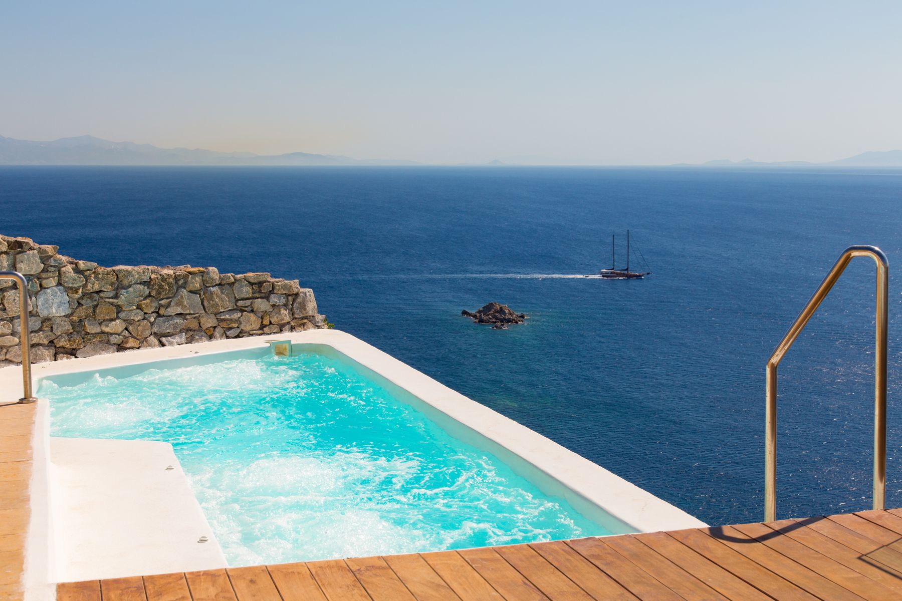 Horatia villa photo.