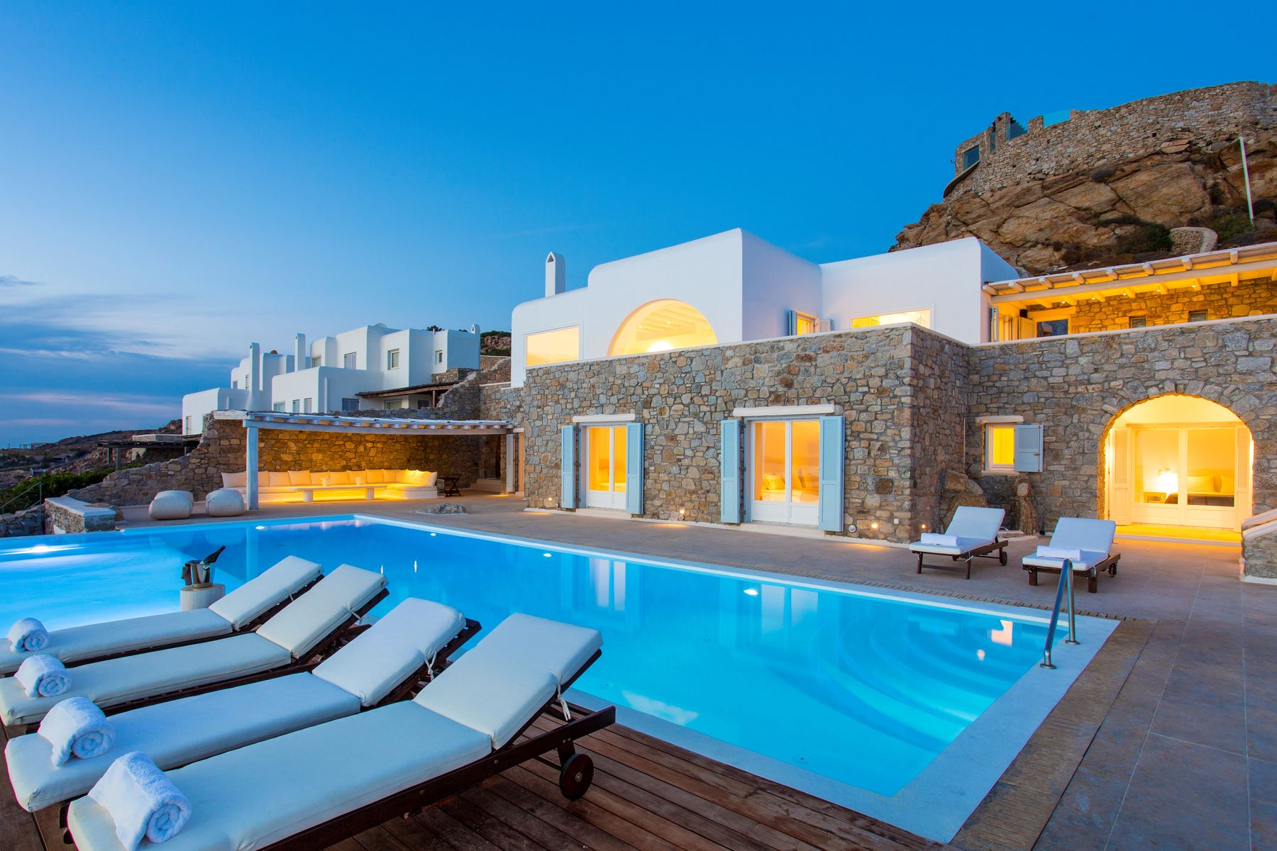 Horatia villa photo.