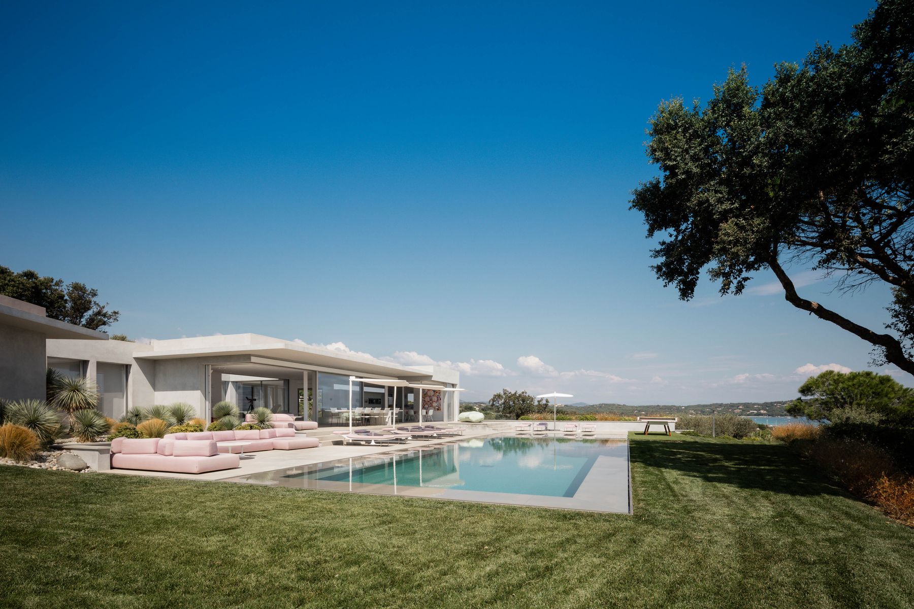 Carol Beach Villa villa photo.