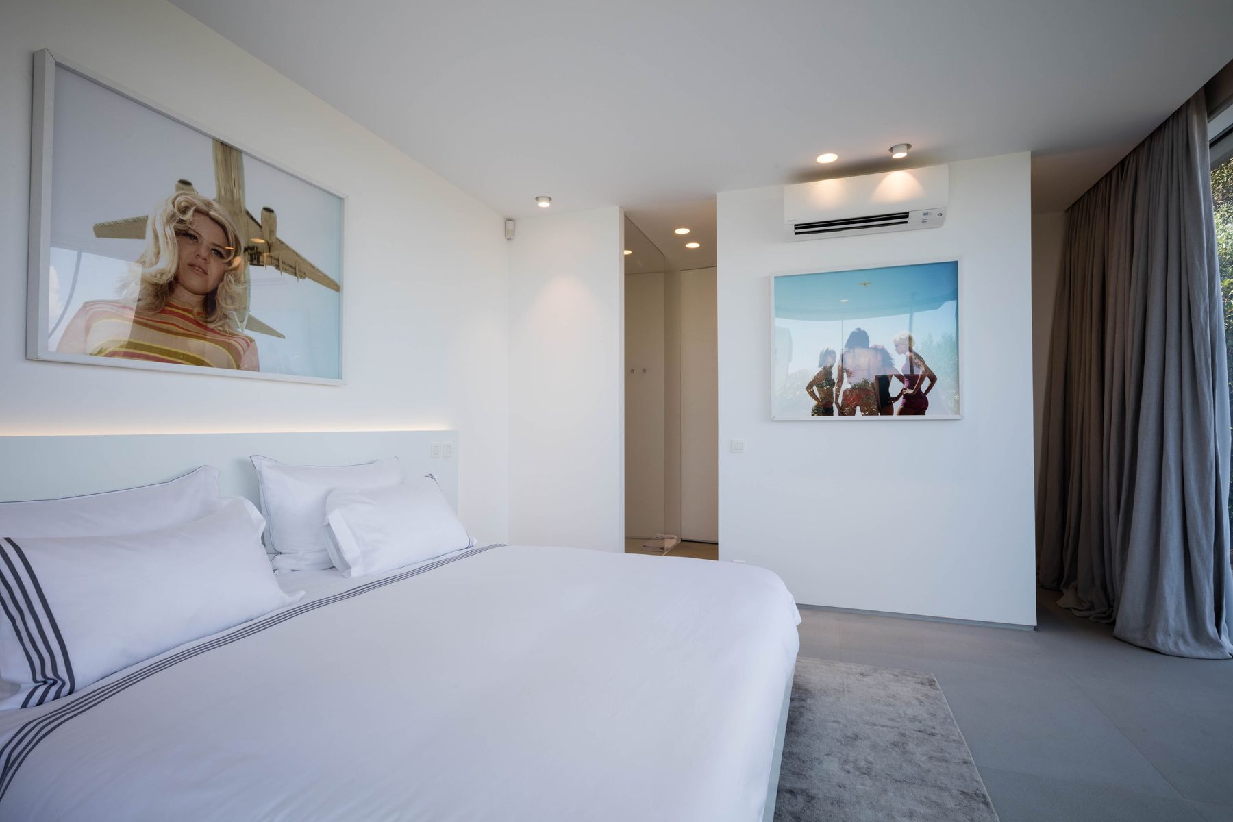 Carol Beach Villa villa photo.