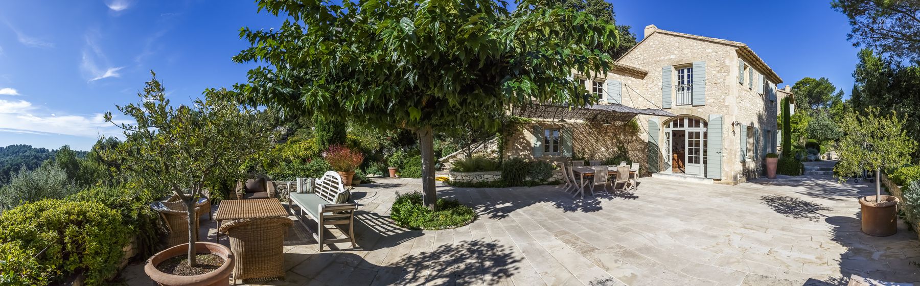 Mas de Belleroche villa photo.