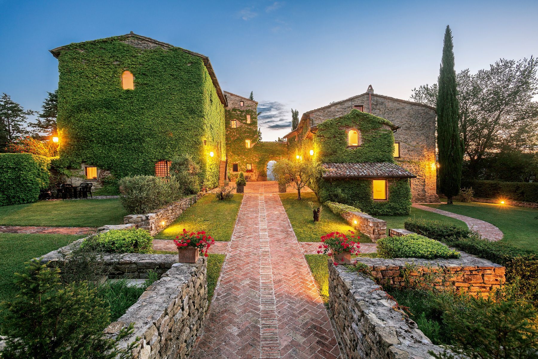 Borgo di Pietro villa photo.
