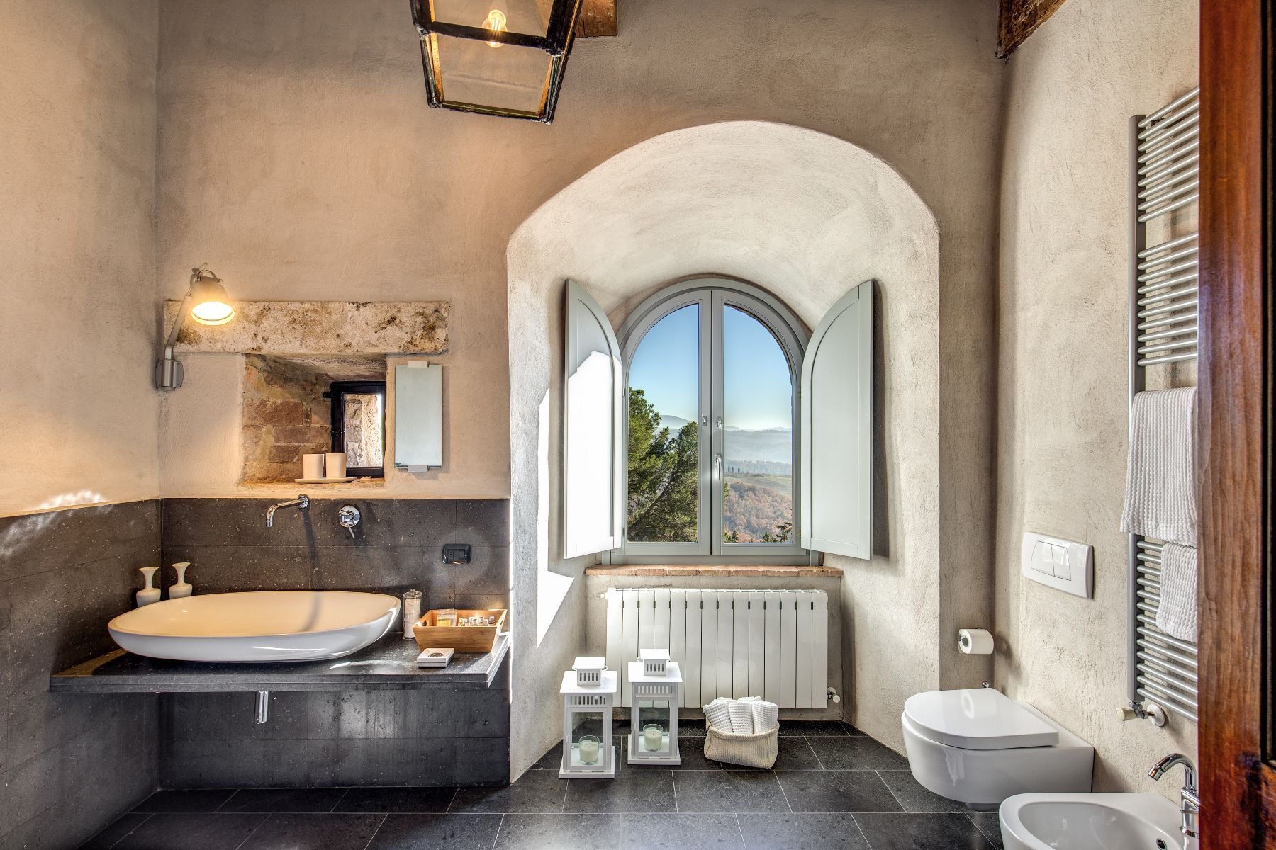 Berardesca villa photo.