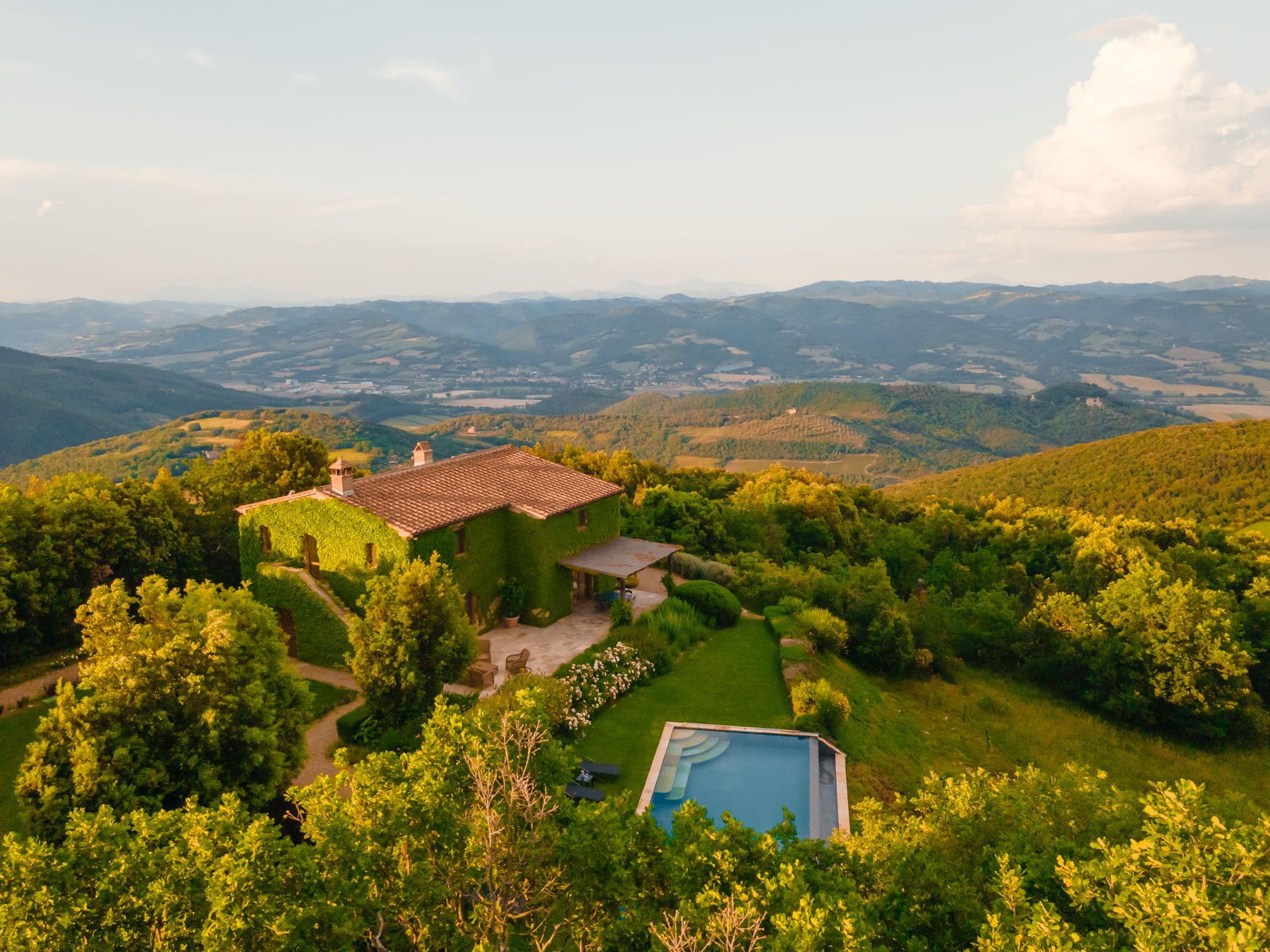 Aladina villa photo.