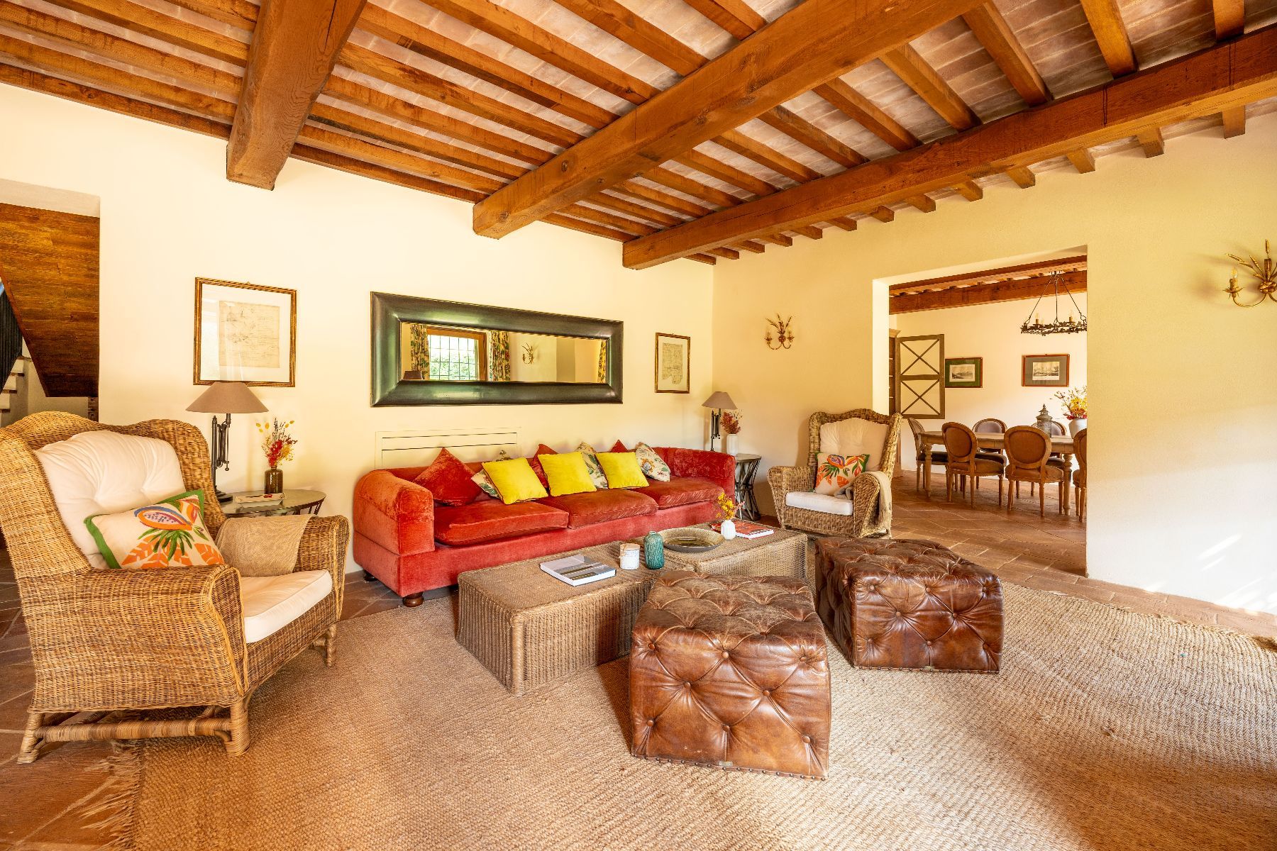 Lampara villa photo.