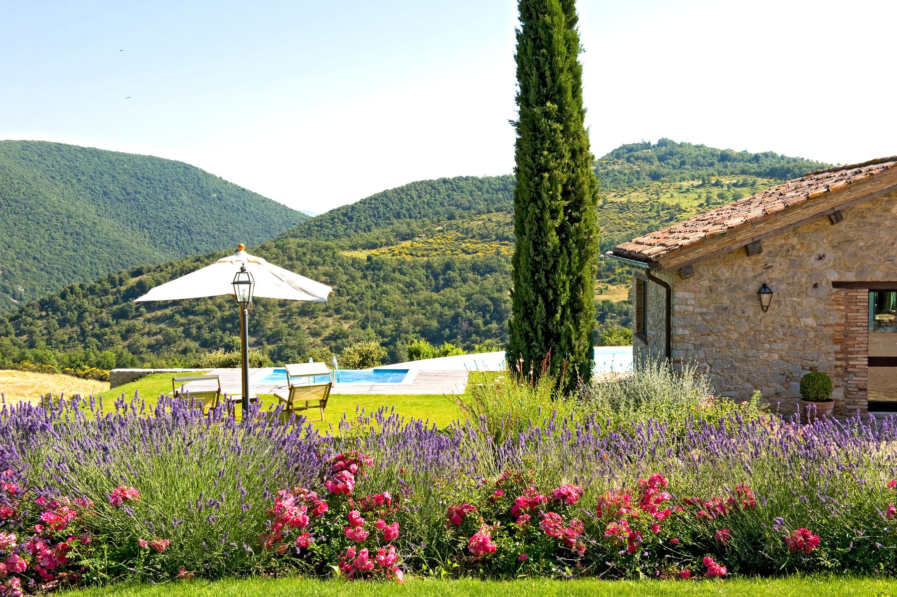 Santo villa photo.