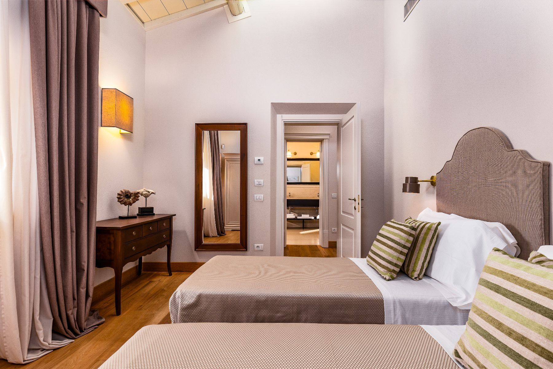 Paolina villa photo.