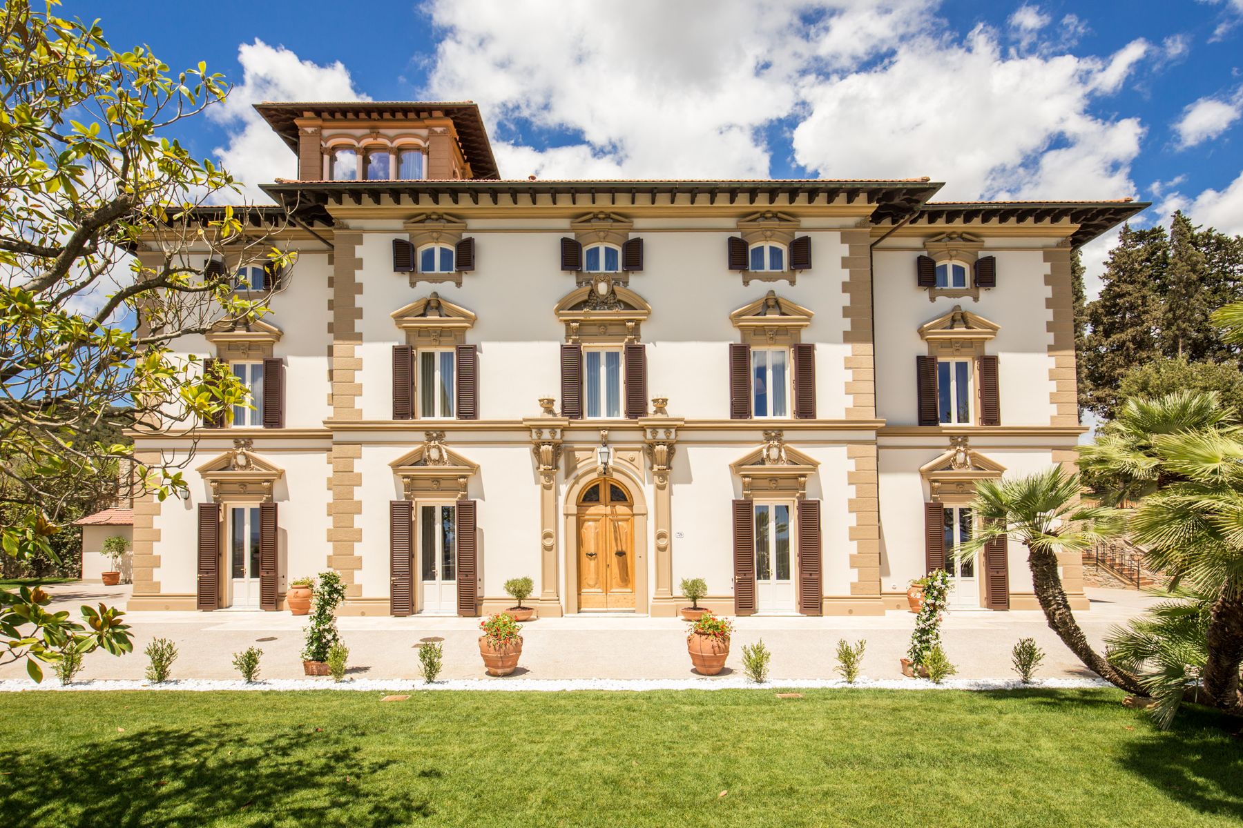 Paolina villa photo.
