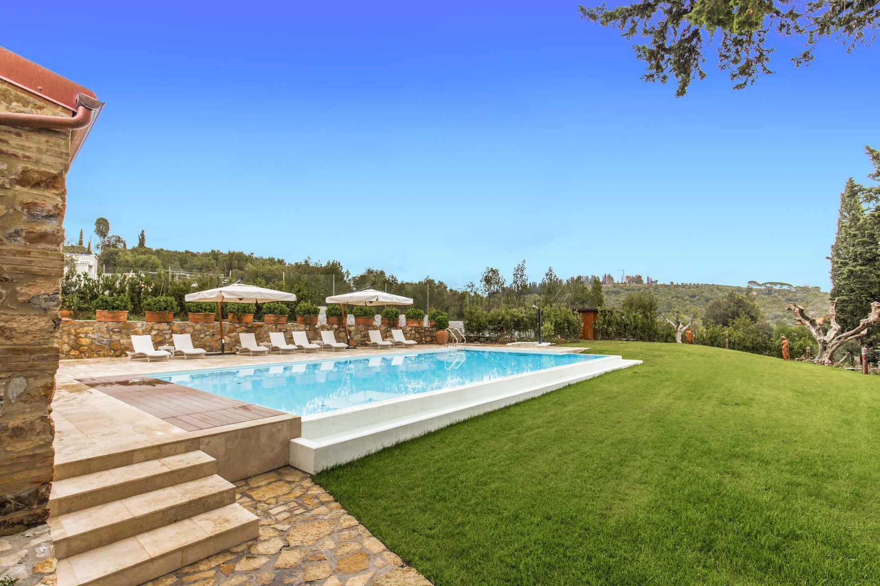 Paolina villa photo.