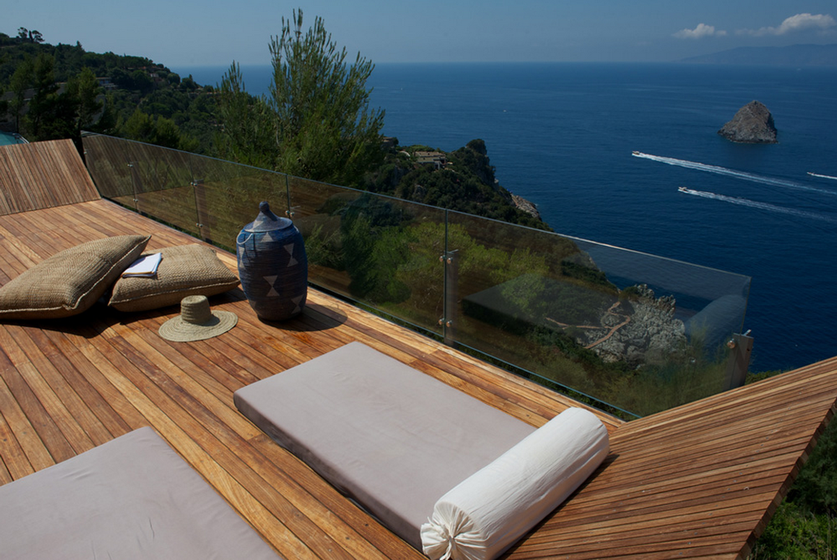 Lumina villa photo.