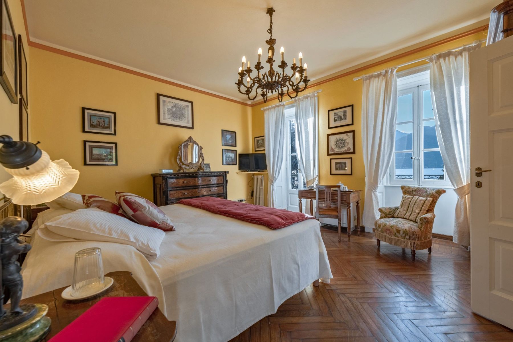 Dada villa photo.