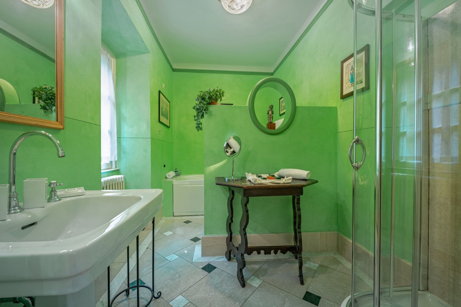Dada villa photo.