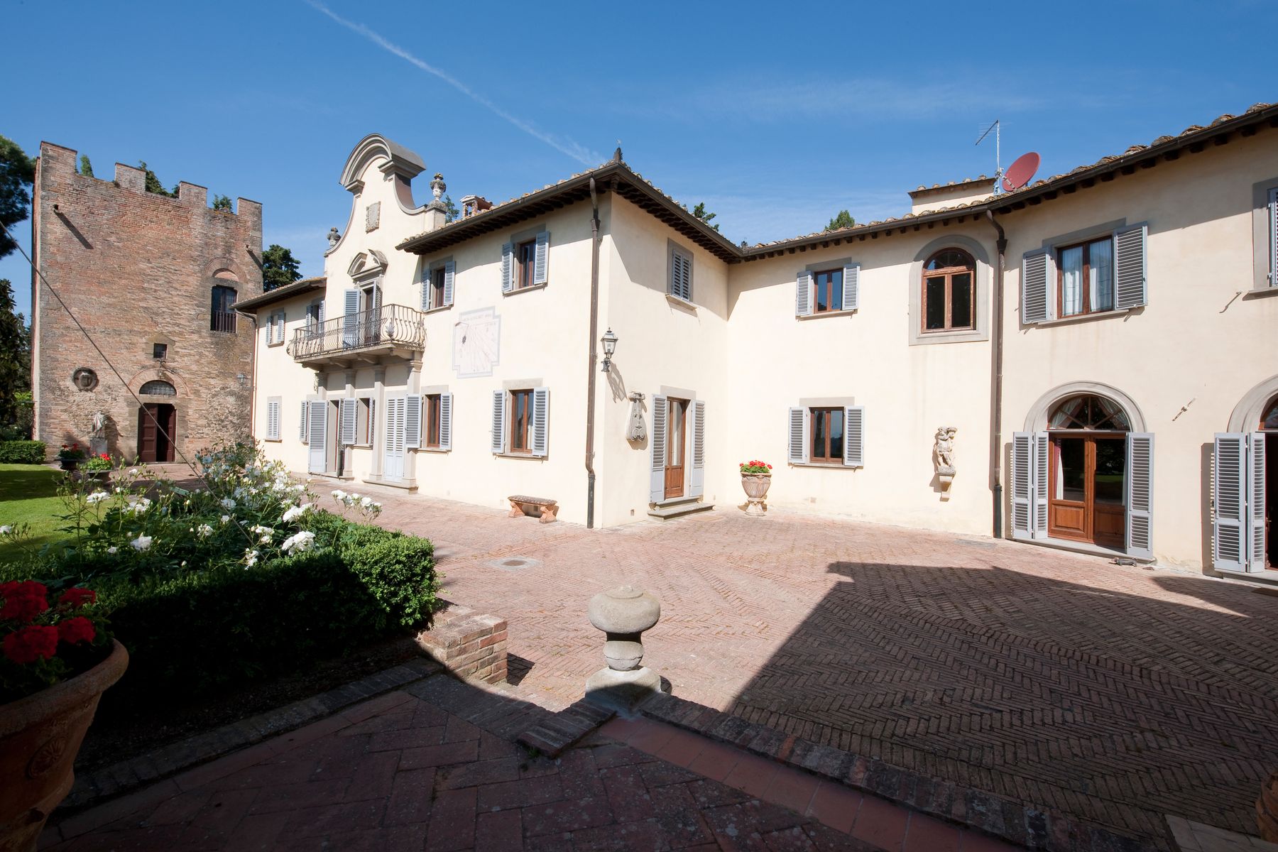 Duchessa villa photo.