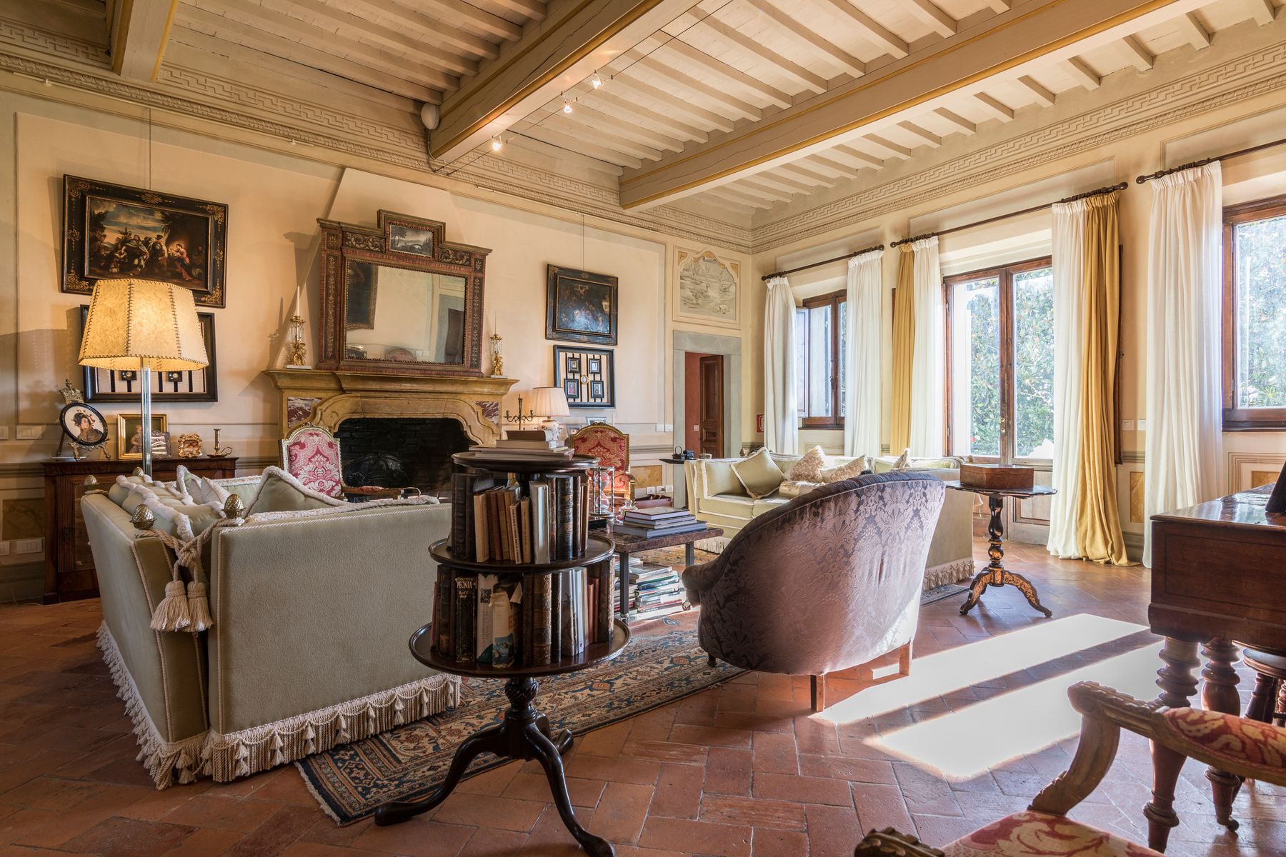 Duchessa villa photo.