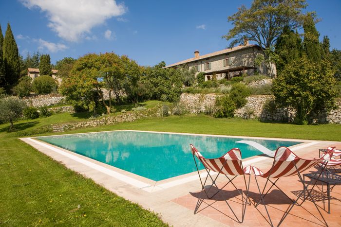 Aiola villa photo.