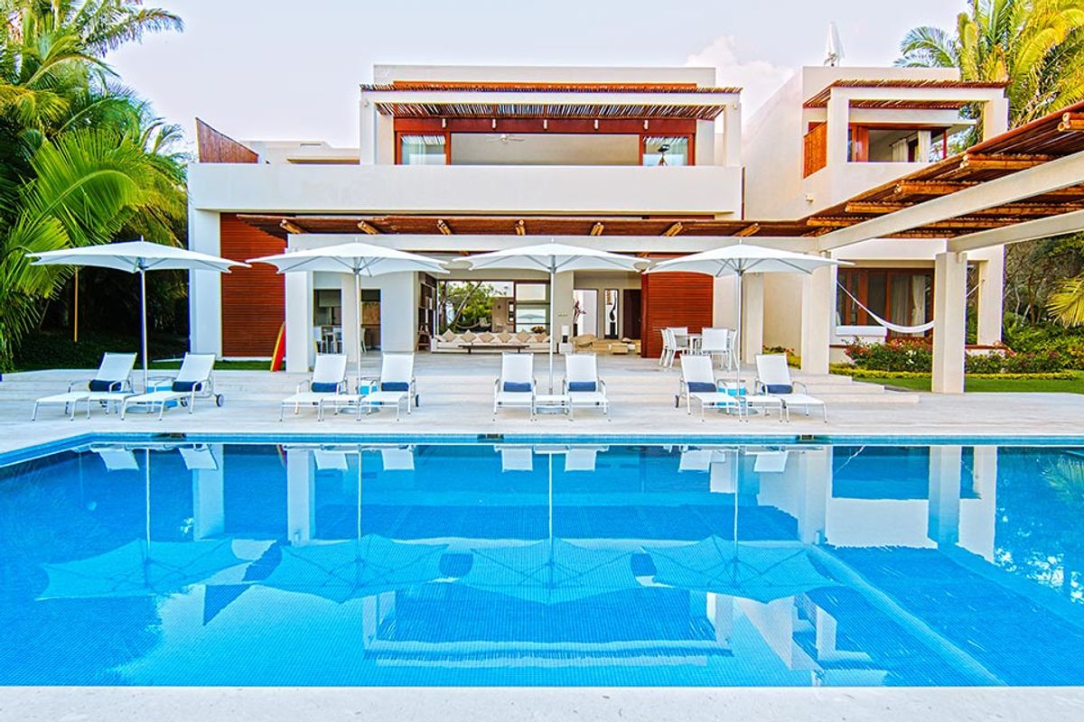 Villa Ranchos villa photo.