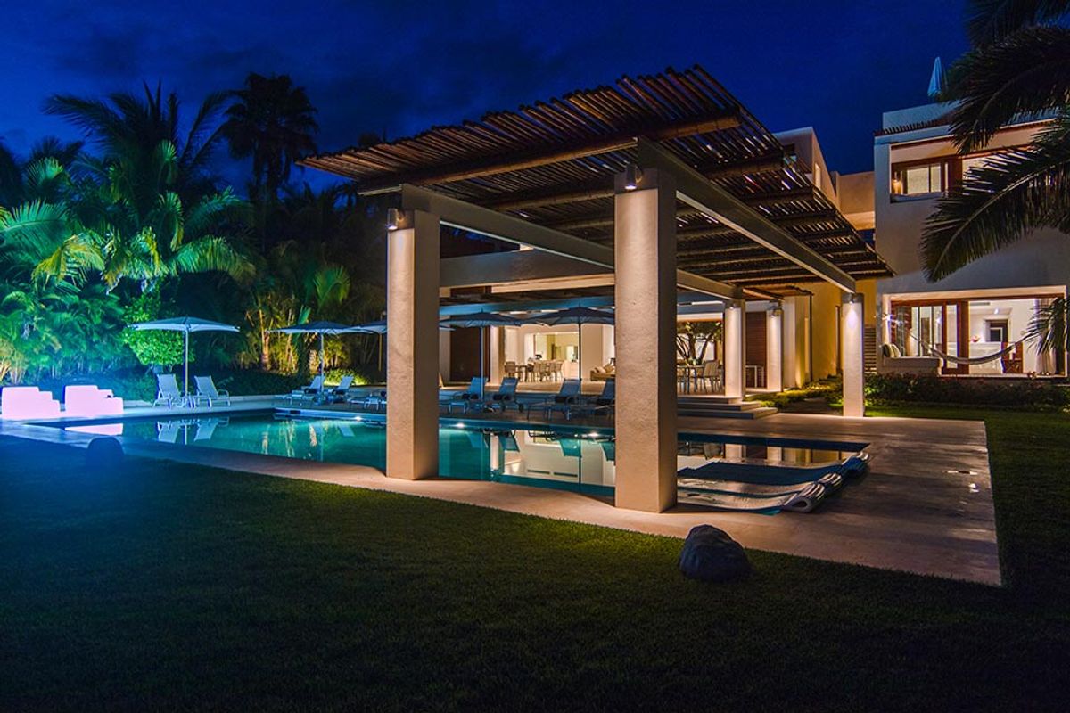 Villa Ranchos villa photo.